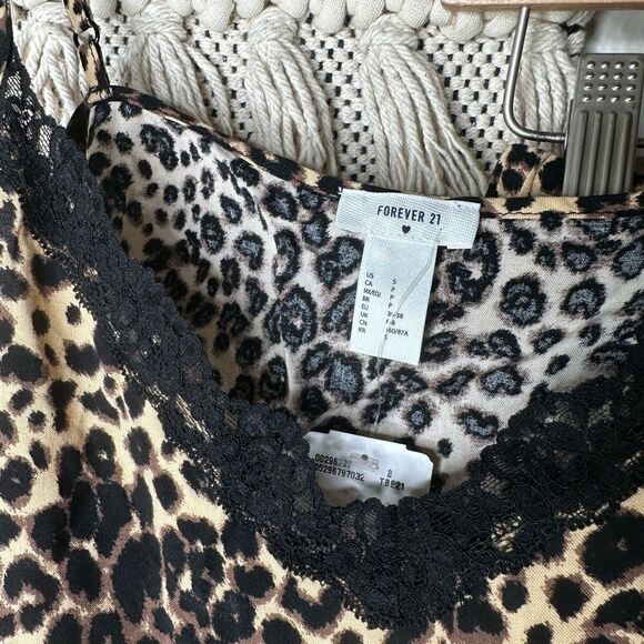 Forget 21 leopard pajama set small - Picture 3 of 7